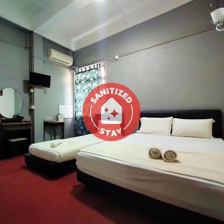 Spot On 89994 Rz Gold Hotel Kuala Kerai Luaran gambar