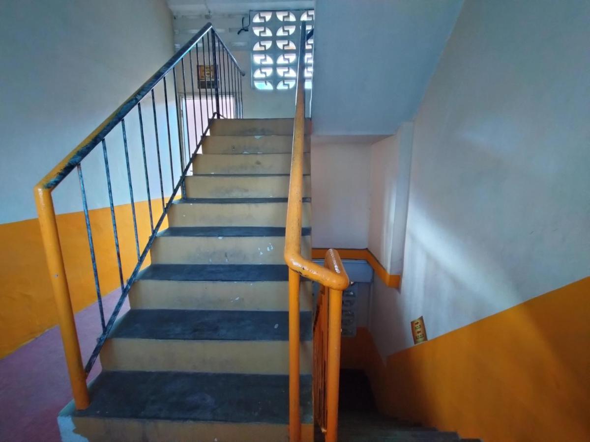 Spot On 89994 Rz Gold Hotel Kuala Kerai Luaran gambar